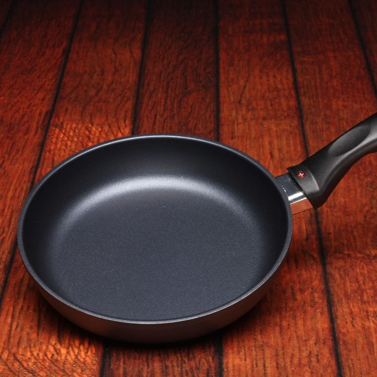 Swiss Diamond | HD Fry Pan - 7" "Try Me" 5 Swiss Diamond | HD Fry Pan - 7" "Try Me" - Image 3