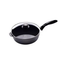 Swiss Diamond | HD Sauté Pan With Lid - 9.5" (3.2 Qt.)