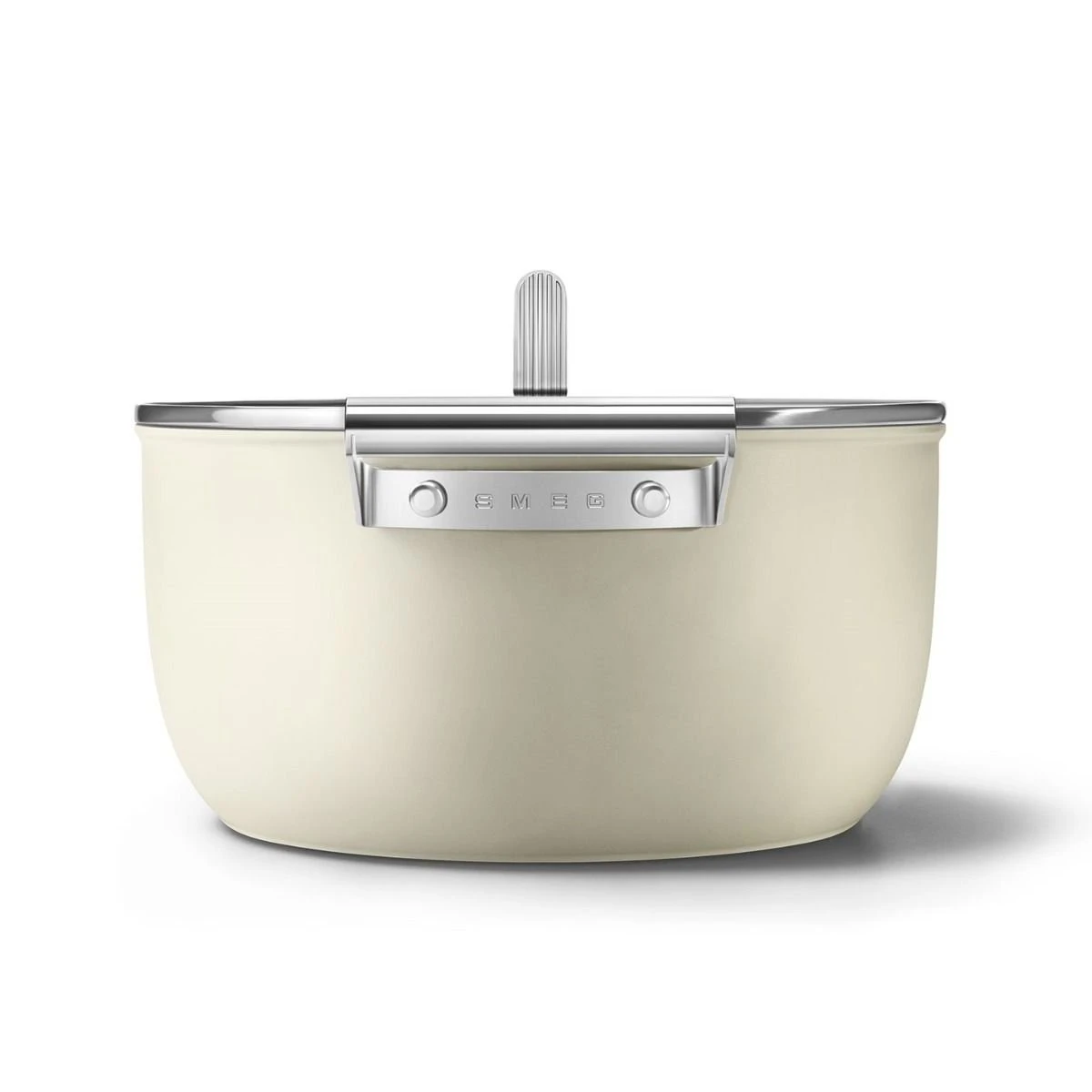 SMEG 8 Qt. Nonstick Casserole Dish With Lid | Cream 5 SMEG 8 Qt. Nonstick Casserole Dish With Lid | Cream - Image 3