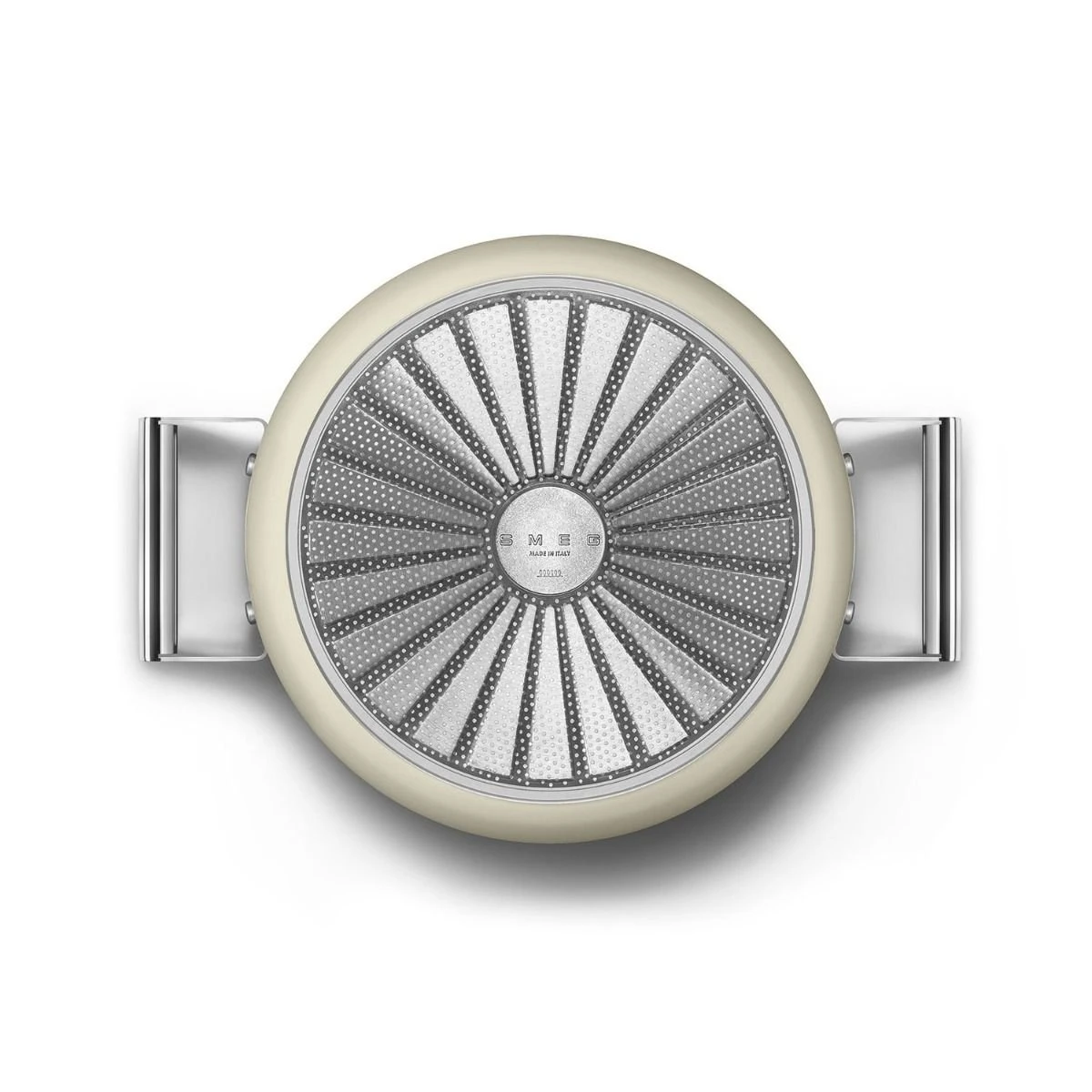 SMEG 8 Qt. Nonstick Casserole Dish With Lid | Cream 6 SMEG 8 Qt. Nonstick Casserole Dish With Lid | Cream - Image 4