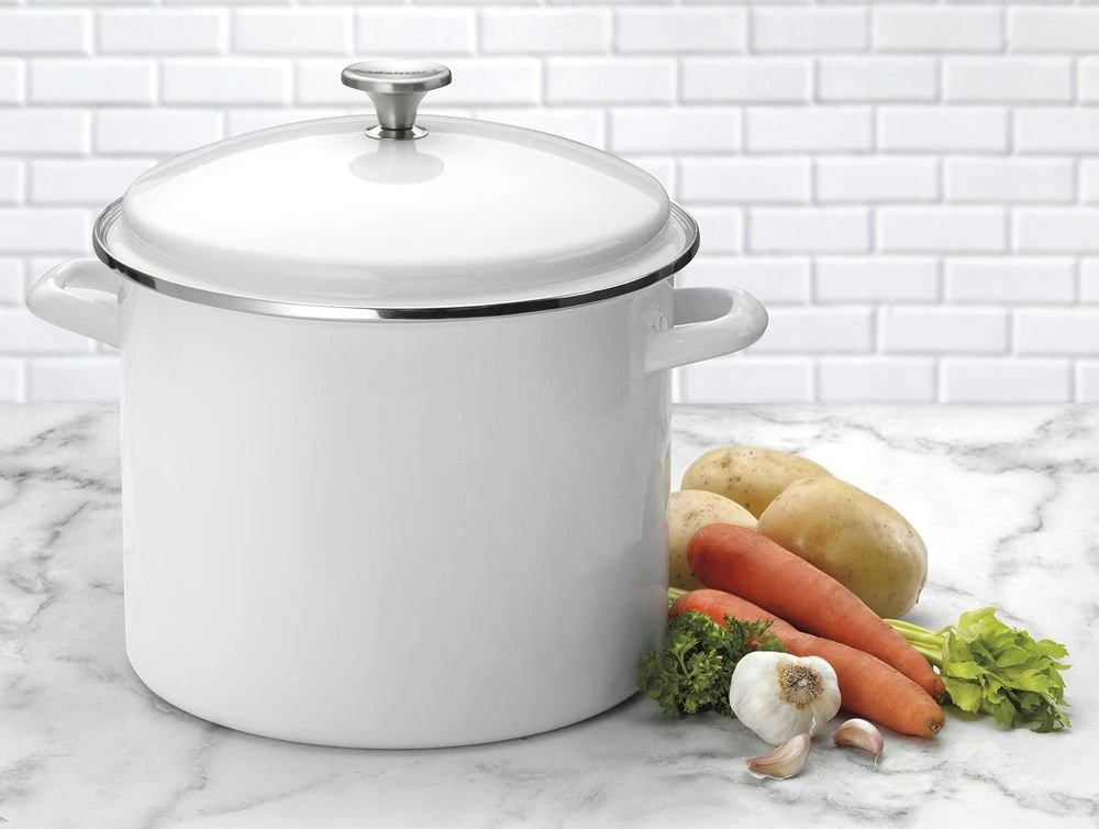 Cuisinart Chef's Classic 12-Quart Enamel On Steel Stockpot With Cover | White 4 Cuisinart Chef's Classic 12-Quart Enamel On Steel Stockpot With Cover | White - Image 2